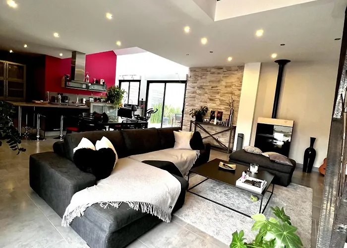 Maison à 5 Minutes Des 24h Du Mans Hébergement de vacances *